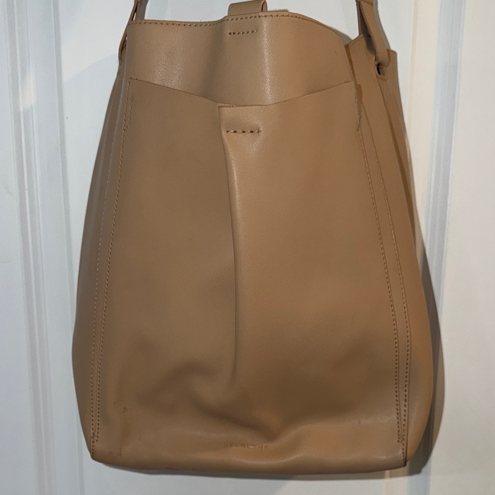 Everlane Tan Leather Tote Bucket Bag